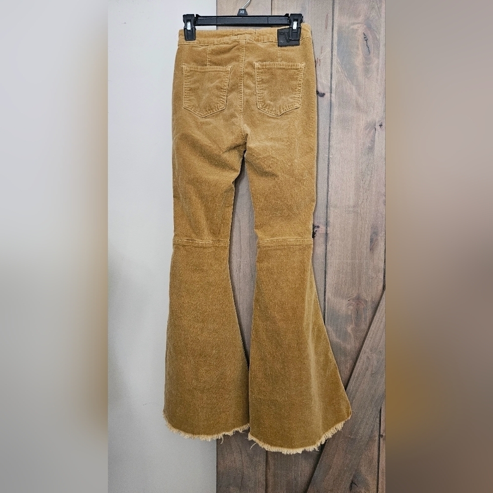 L&B Baby Courduroy Super Flare High Rise Pants In Mustard. Size 4 - Picture 11 of 13